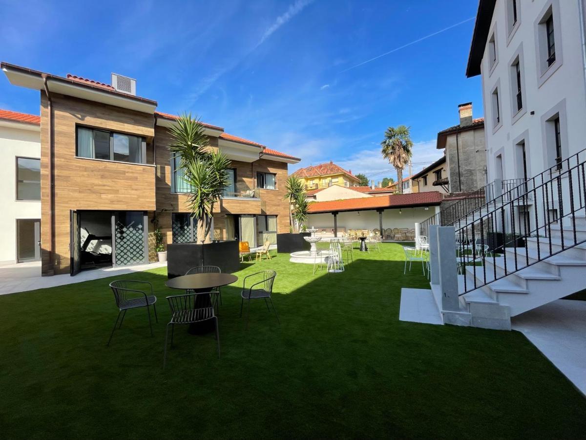Apartamentos Las Indianas Nueva De Llanes Kültér fotó